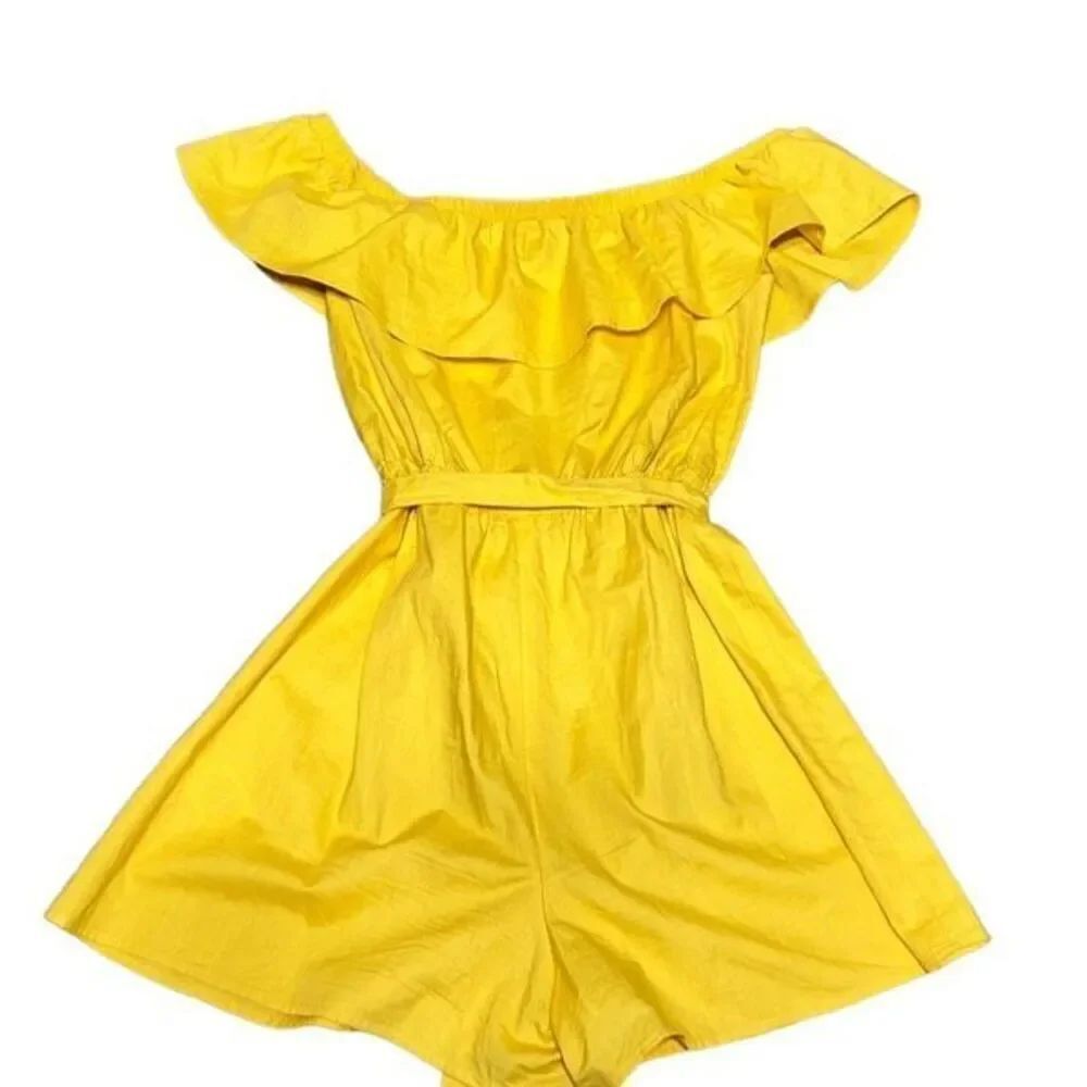 Express Bright Yellow Ruffled Cold Shoulder Romper Short Set Size Small - Picture 2 of 3